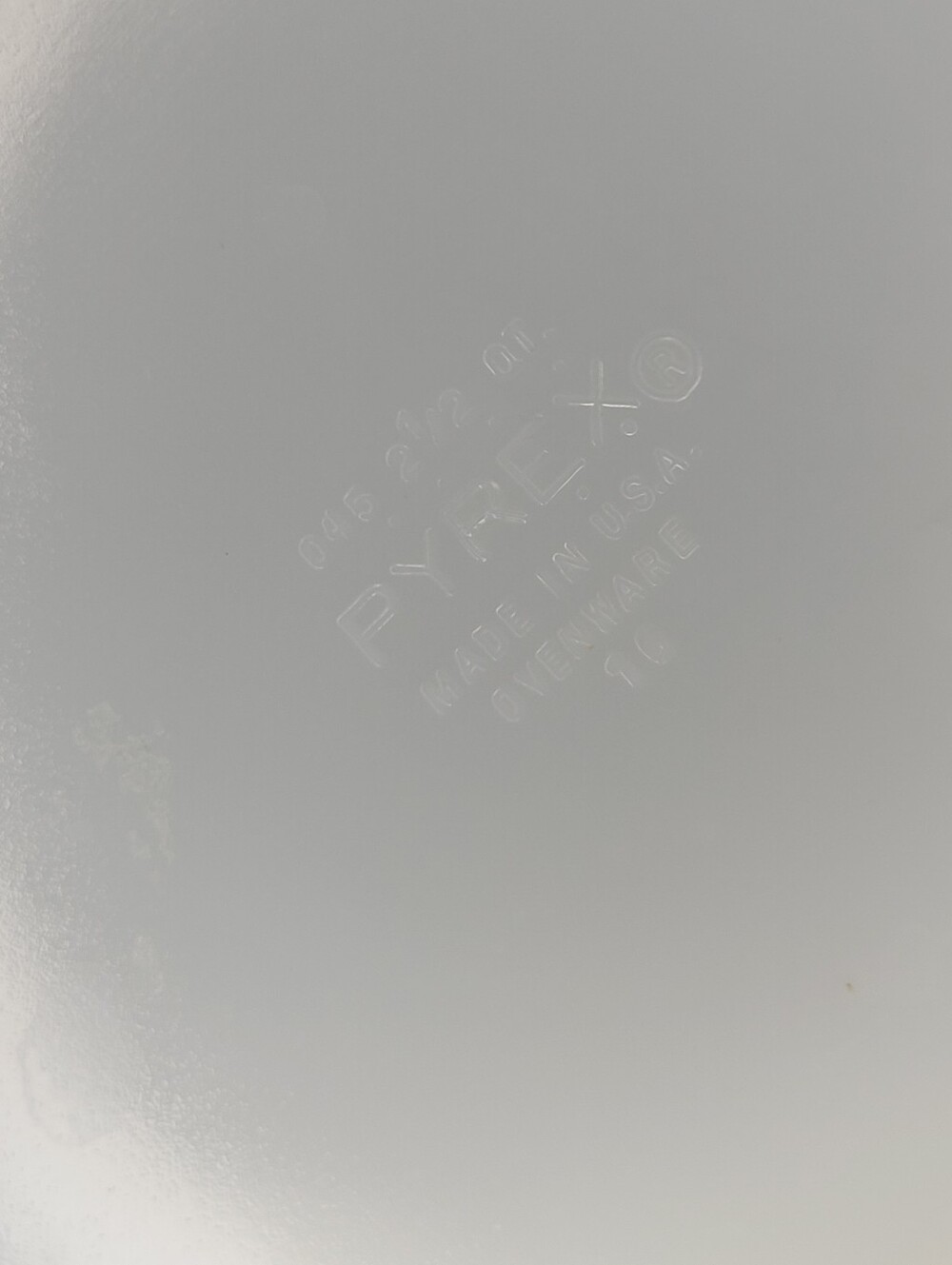 Pyrex Lidded Dish - Picture 11 of 14